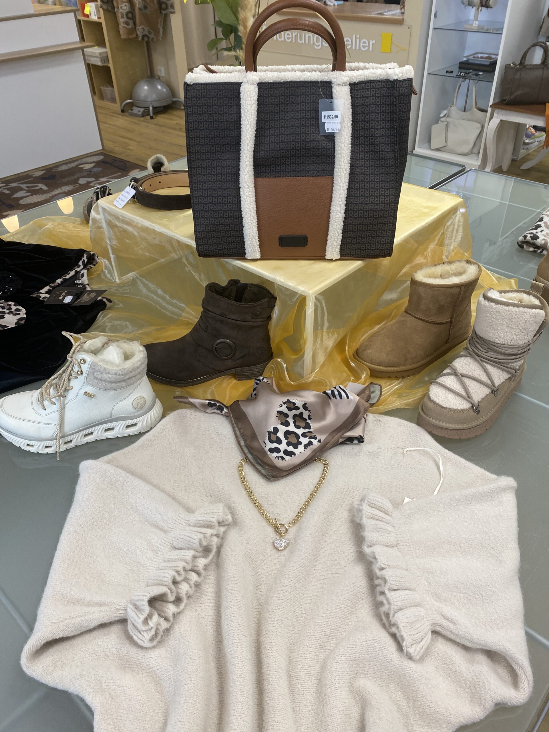 Mode schuhe accessores